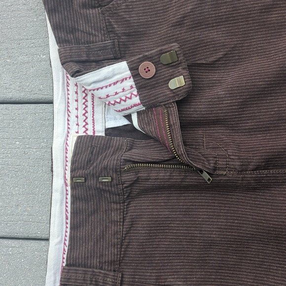 American Eagle Y2K Pinstripe Skirt - Picture 3 of 10